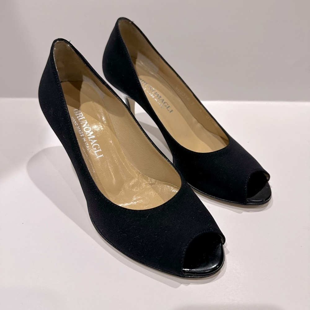 Brunomagli Women's Black Open Toe Pumps